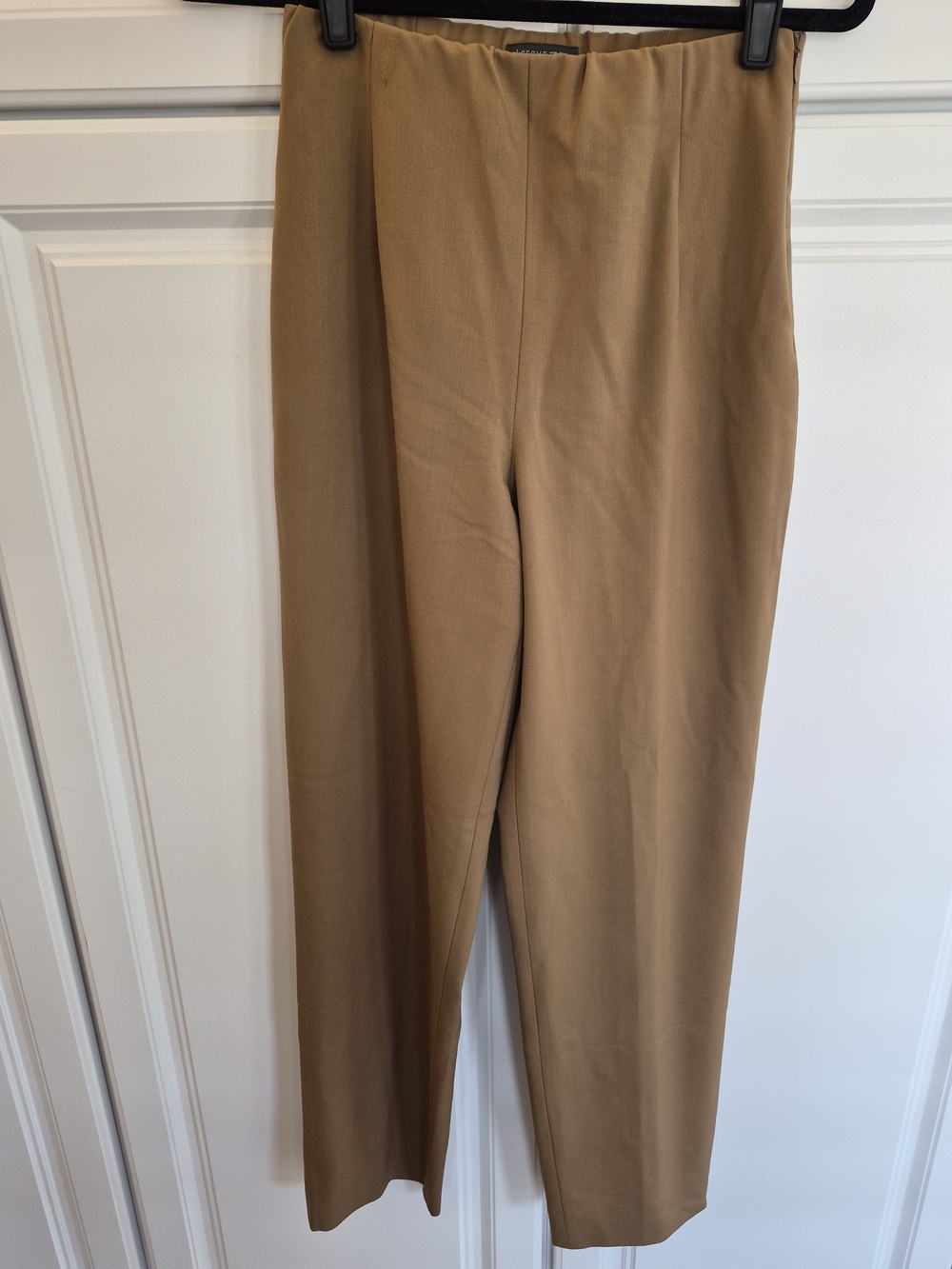Lafayette 148 New York Camel/Tan Dress Pants, Flat Front, Elastic Waist Size 4
